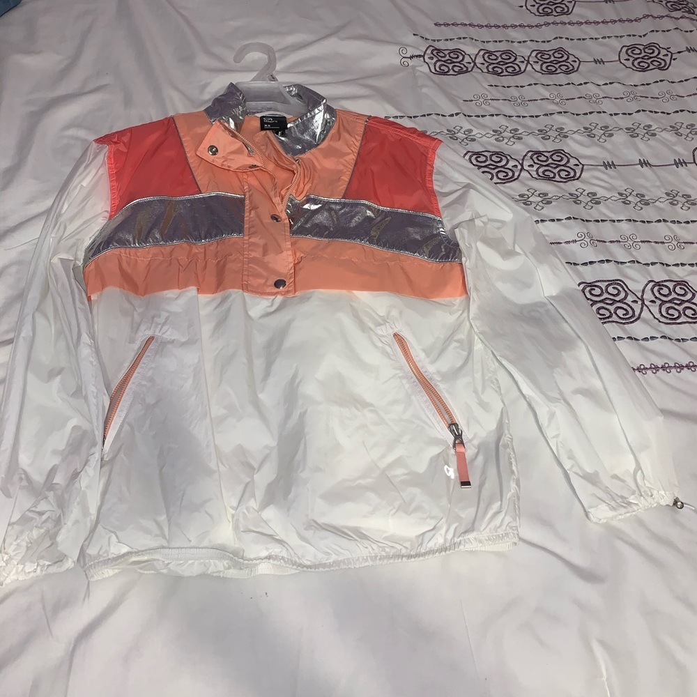 Brand New never worn workout jacket